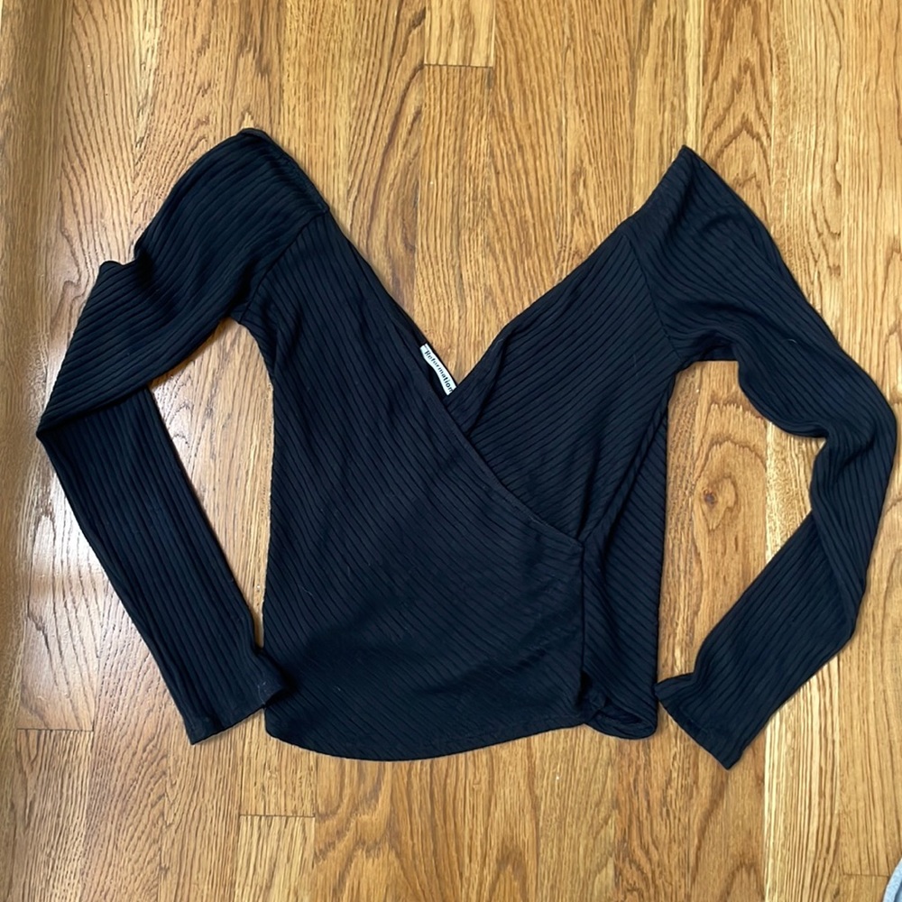 Black reformation criss-cross long sleeve shirt, size medium